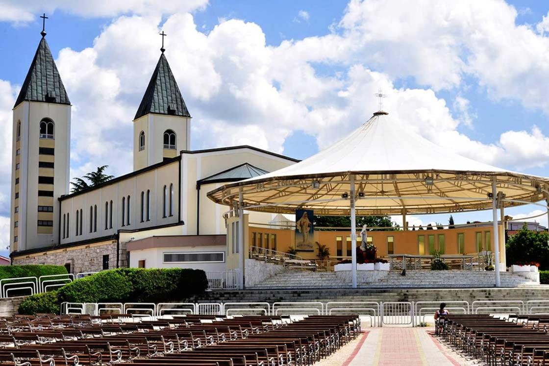 Hotel Leone Međugorje Zewnętrze zdjęcie